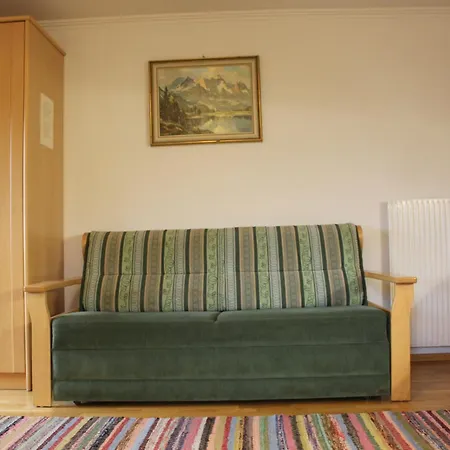 Stöcklgut Lägenhet