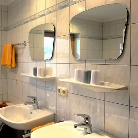 Stoecklgut Apartamento *